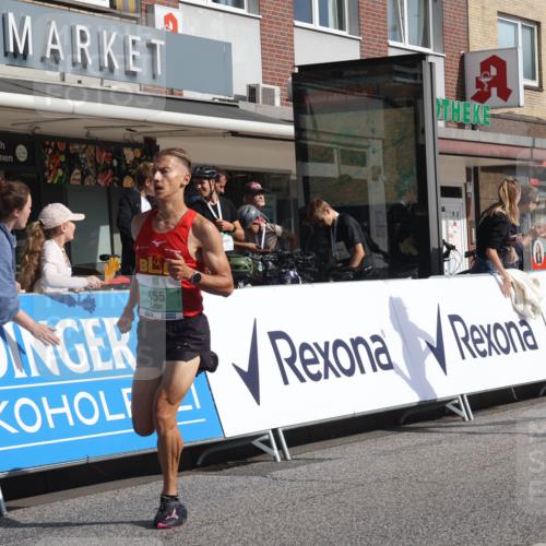15.09.2024 - PSD Bank Halbmarathon Michael Strokosch http://msf.ph/oto/7075499 15.09.2024 11:06:44 Ziel 455, 459, 461, 471, 805 meine-sportfotos.de