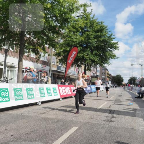 15.09.2024 - PSD Bank Halbmarathon Miley Keyser http://msf.ph/oto/7075501 15.09.2024 12:32:48 Ziel 2411, 2414, 2425, 3045, 3358, 3368 meine-sportfotos.de