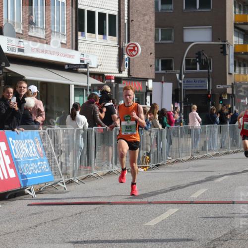 15.09.2024 - PSD Bank Halbmarathon Michael Strokosch http://msf.ph/oto/7075510 15.09.2024 11:06:46 Ziel 455, 459, 461, 471, 805 meine-sportfotos.de
