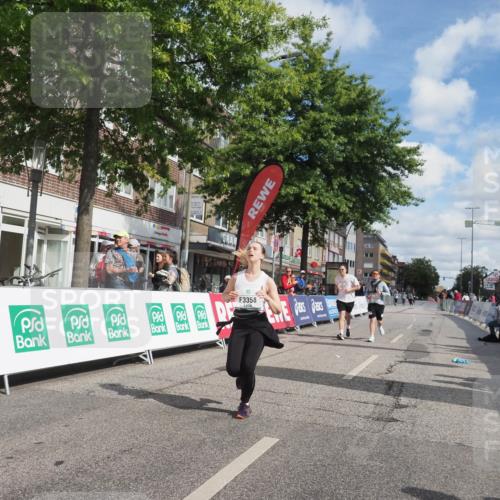 15.09.2024 - PSD Bank Halbmarathon Miley Keyser http://msf.ph/oto/7075515 15.09.2024 12:32:48 Ziel 2411, 2414, 2425, 3045, 3358, 3368 meine-sportfotos.de