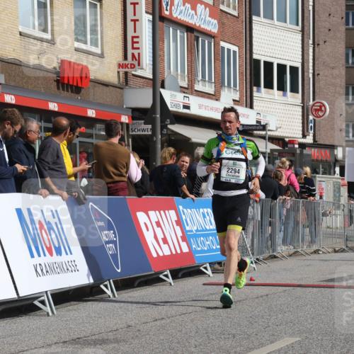 15.09.2024 - PSD Bank Halbmarathon Michael Strokosch http://msf.ph/oto/7075563 15.09.2024 12:15:55 Ziel 985, 2123, 2244, 2289, 2294, 2369, 2855, 3509 meine-sportfotos.de