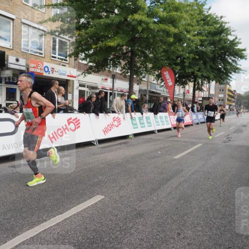 15.09.2024 - PSD Bank Halbmarathon Miley Keyser http://msf.ph/oto/7075570 15.09.2024 11:31:47 Ziel 695, 1345, 1402, 1428, 1432 meine-sportfotos.de