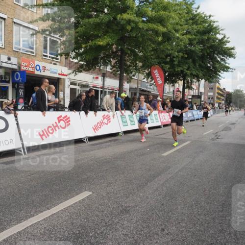 15.09.2024 - PSD Bank Halbmarathon Miley Keyser http://msf.ph/oto/7075580 15.09.2024 11:31:48 Ziel 695, 1088, 1345, 1402, 1428, 1432 meine-sportfotos.de