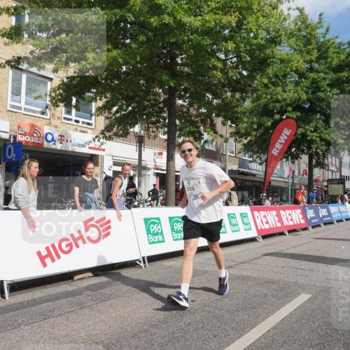 15.09.2024 - PSD Bank Halbmarathon Miley Keyser http://msf.ph/oto/7075598 15.09.2024 12:32:53 Ziel 2411, 2414, 2425, 3045, 3358 meine-sportfotos.de