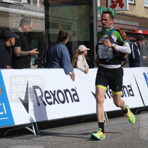 15.09.2024 - PSD Bank Halbmarathon Michael Strokosch http://msf.ph/oto/7075600 15.09.2024 12:15:57 Ziel 985, 2027, 2109, 2123, 2244, 2289, 2294, 2369, 2855 meine-sportfotos.de