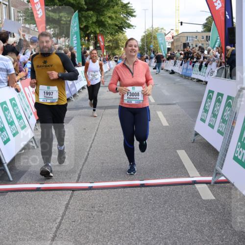 15.09.2024 - PSD Bank Halbmarathon Strokosch-Dieckow http://msf.ph/oto/7075601 15.09.2024 12:24:32 Ziel 1765, 1997, 2081, 2527, 3008, 3075, 3222, 3256, 3339, 3371, 3452, 3543 meine-sportfotos.de