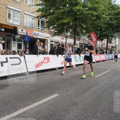 15.09.2024 - PSD Bank Halbmarathon Miley Keyser http://msf.ph/oto/7075602 15.09.2024 11:31:48 Ziel 695, 1088, 1345, 1402, 1428, 1432 meine-sportfotos.de