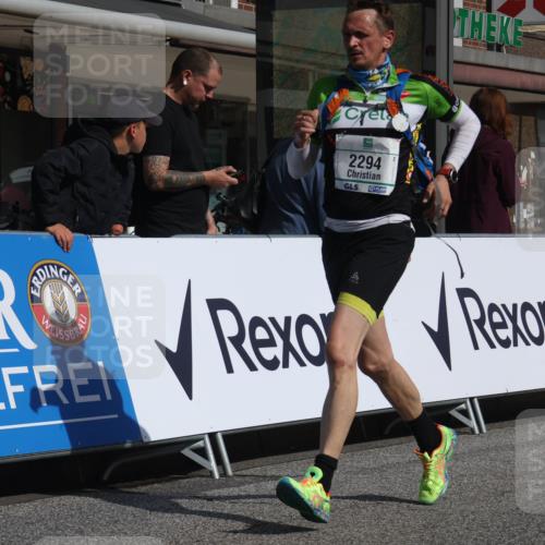 15.09.2024 - PSD Bank Halbmarathon Michael Strokosch http://msf.ph/oto/7075605 15.09.2024 12:15:58 Ziel 985, 2027, 2109, 2123, 2244, 2289, 2294, 2369, 2855 meine-sportfotos.de