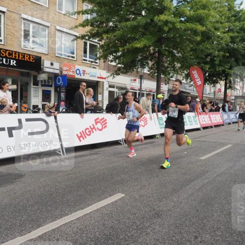 15.09.2024 - PSD Bank Halbmarathon Miley Keyser http://msf.ph/oto/7075606 15.09.2024 11:31:48 Ziel 695, 1088, 1345, 1402, 1428, 1432 meine-sportfotos.de