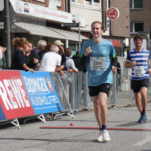 15.09.2024 - PSD Bank Halbmarathon Michael Strokosch http://msf.ph/oto/7075609 15.09.2024 12:15:59 Ziel 2027, 2109, 2123, 2244, 2289, 2294, 2369, 2855 meine-sportfotos.de