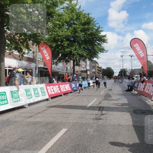 15.09.2024 - PSD Bank Halbmarathon Miley Keyser http://msf.ph/oto/7075612 15.09.2024 12:33:08 Ziel 1939, 2425, 3308, 3336, 3337, 3359, 3463 meine-sportfotos.de