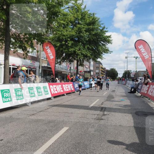 15.09.2024 - PSD Bank Halbmarathon Miley Keyser http://msf.ph/oto/7075625 15.09.2024 12:33:08 Ziel 1939, 2425, 3308, 3336, 3337, 3359, 3463 meine-sportfotos.de