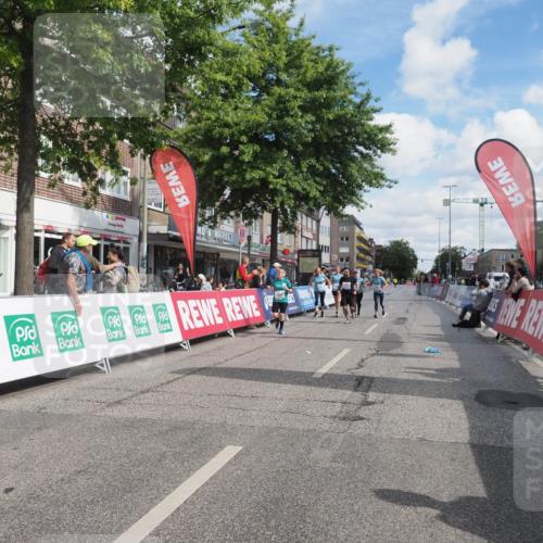 15.09.2024 - PSD Bank Halbmarathon Miley Keyser http://msf.ph/oto/7075630 15.09.2024 12:33:08 Ziel 1939, 2425, 3308, 3336, 3337, 3359, 3463 meine-sportfotos.de