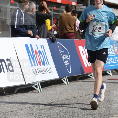 15.09.2024 - PSD Bank Halbmarathon Michael Strokosch http://msf.ph/oto/7075640 15.09.2024 12:16:01 Ziel 2027, 2109, 2123, 2244, 2289, 2294, 2369, 2855 meine-sportfotos.de