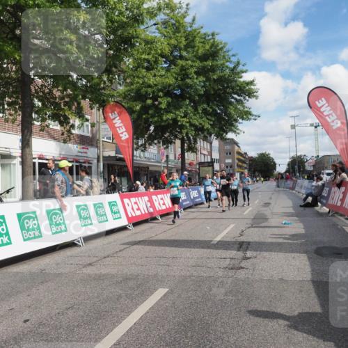 15.09.2024 - PSD Bank Halbmarathon Miley Keyser http://msf.ph/oto/7075641 15.09.2024 12:33:09 Ziel 1939, 2425, 3308, 3336, 3337, 3359, 3463 meine-sportfotos.de