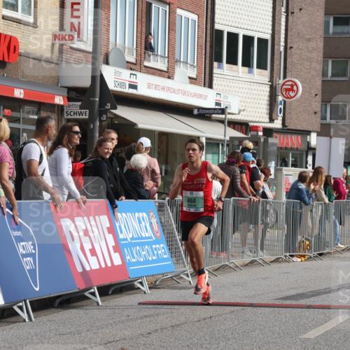 15.09.2024 - PSD Bank Halbmarathon Michael Strokosch http://msf.ph/oto/7075665 15.09.2024 11:07:00 Ziel 456, 459, 460, 465, 467, 468, 472, 805 meine-sportfotos.de