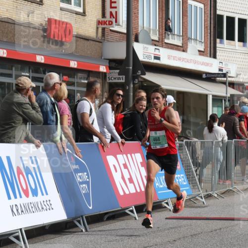 15.09.2024 - PSD Bank Halbmarathon Michael Strokosch http://msf.ph/oto/7075670 15.09.2024 11:07:00 Ziel 456, 459, 460, 465, 467, 468, 472, 805 meine-sportfotos.de