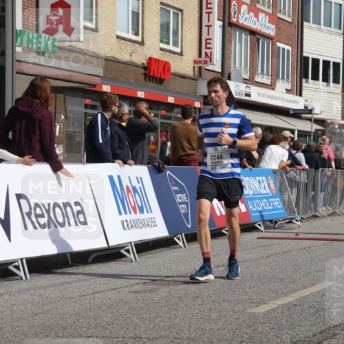 15.09.2024 - PSD Bank Halbmarathon Michael Strokosch http://msf.ph/oto/7075671 15.09.2024 12:16:03 Ziel 2027, 2109, 2244, 2289, 2294, 2369, 2855, 2859 meine-sportfotos.de