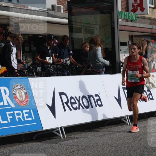 15.09.2024 - PSD Bank Halbmarathon Michael Strokosch http://msf.ph/oto/7075685 15.09.2024 11:07:01 Ziel 456, 459, 460, 465, 467, 468, 472, 805 meine-sportfotos.de