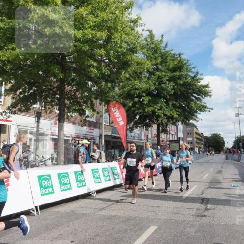 15.09.2024 - PSD Bank Halbmarathon Miley Keyser http://msf.ph/oto/7075694 15.09.2024 12:33:11 Ziel 1939, 3308, 3336, 3337, 3359, 3463 meine-sportfotos.de