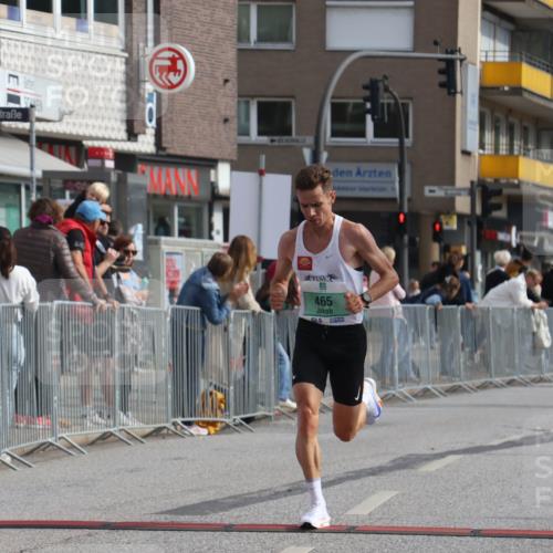 15.09.2024 - PSD Bank Halbmarathon Michael Strokosch http://msf.ph/oto/7075702 15.09.2024 11:07:04 Ziel 456, 460, 465, 467, 468, 472 meine-sportfotos.de