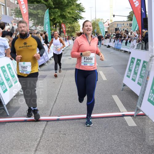 15.09.2024 - PSD Bank Halbmarathon Strokosch-Dieckow http://msf.ph/oto/7075703 15.09.2024 12:24:32 Ziel 1765, 1997, 2081, 2527, 3008, 3075, 3222, 3256, 3339, 3371, 3452, 3543 meine-sportfotos.de