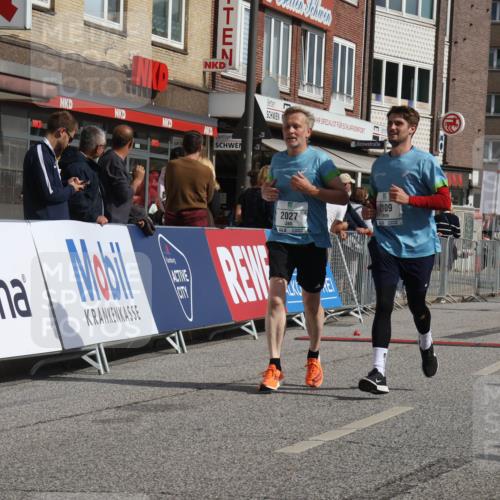 15.09.2024 - PSD Bank Halbmarathon Michael Strokosch http://msf.ph/oto/7075704 15.09.2024 12:16:05 Ziel 2027, 2109, 2244, 2294, 2369, 2859, 3081 meine-sportfotos.de