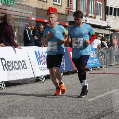 15.09.2024 - PSD Bank Halbmarathon Michael Strokosch http://msf.ph/oto/7075721 15.09.2024 12:16:06 Ziel 2027, 2109, 2244, 2294, 2369, 2859, 3081 meine-sportfotos.de