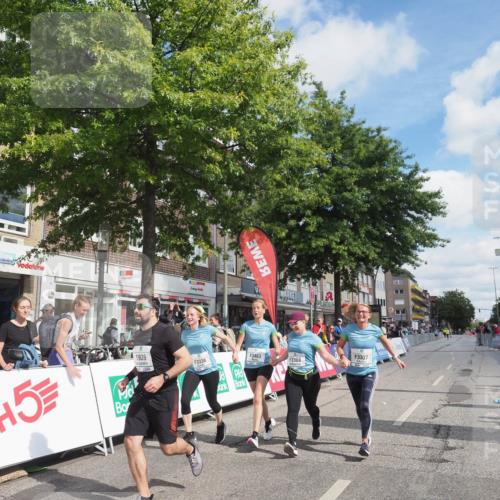 15.09.2024 - PSD Bank Halbmarathon Miley Keyser http://msf.ph/oto/7075724 15.09.2024 12:33:12 Ziel 1939, 3308, 3336, 3337, 3359, 3463 meine-sportfotos.de