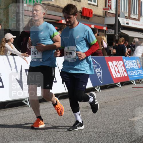 15.09.2024 - PSD Bank Halbmarathon Michael Strokosch http://msf.ph/oto/7075734 15.09.2024 12:16:07 Ziel 2027, 2109, 2244, 2294, 2369, 2859, 3081, 3165 meine-sportfotos.de