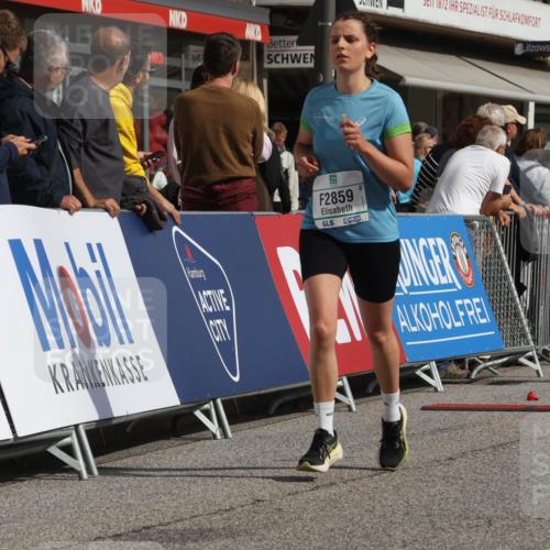 15.09.2024 - PSD Bank Halbmarathon Michael Strokosch http://msf.ph/oto/7075757 15.09.2024 12:16:10 Ziel 2027, 2109, 2244, 2369, 2859, 3081, 3148, 3149, 3165, 3166, 3465 meine-sportfotos.de