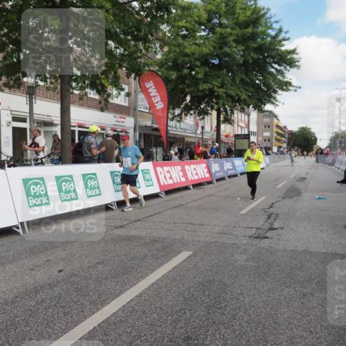 15.09.2024 - PSD Bank Halbmarathon Miley Keyser http://msf.ph/oto/7075800 15.09.2024 12:33:38 Ziel 2331, 3107 meine-sportfotos.de