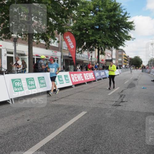 15.09.2024 - PSD Bank Halbmarathon Miley Keyser http://msf.ph/oto/7075804 15.09.2024 12:33:38 Ziel 2331, 3107 meine-sportfotos.de