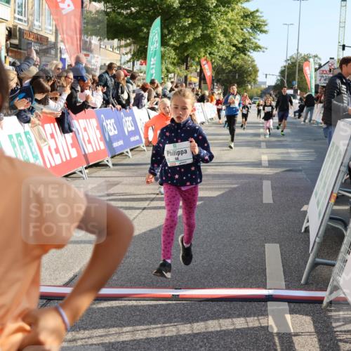 15.09.2024 - PSD Bank Halbmarathon Strokosch-Dieckow http://msf.ph/oto/7075806 15.09.2024 10:29:57 Ziel 15, 46, 60, 74, 80, 111, 112, 120, 164, 168, 185, 225, 286 meine-sportfotos.de