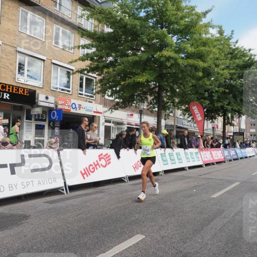 15.09.2024 - PSD Bank Halbmarathon Miley Keyser http://msf.ph/oto/7075832 15.09.2024 11:32:07 Ziel 698, 734, 804, 900, 1030, 1088, 1131, 1428, 1465, 2473, 2685, 2688 meine-sportfotos.de