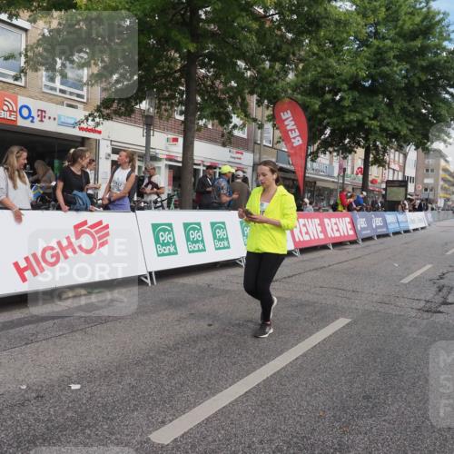 15.09.2024 - PSD Bank Halbmarathon Miley Keyser http://msf.ph/oto/7075852 15.09.2024 12:33:41 Ziel 2331, 3107 meine-sportfotos.de
