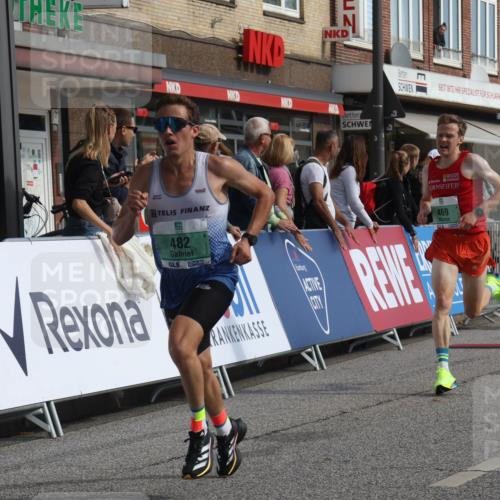 15.09.2024 - PSD Bank Halbmarathon Michael Strokosch http://msf.ph/oto/7075853 15.09.2024 11:07:26 Ziel 462, 464, 469, 476, 482 meine-sportfotos.de
