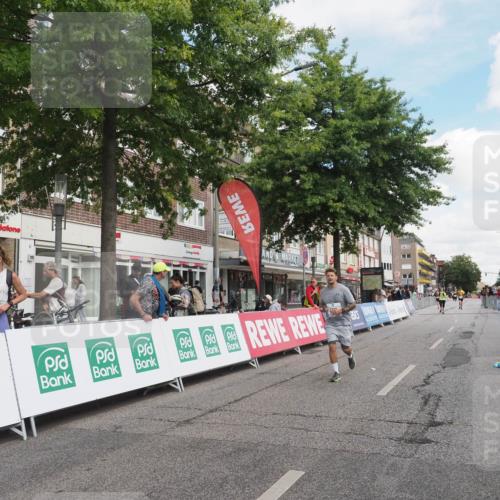 15.09.2024 - PSD Bank Halbmarathon Miley Keyser http://msf.ph/oto/7075867 15.09.2024 12:33:48 Ziel 1983, 2331, 3107, 3433, 3451 meine-sportfotos.de