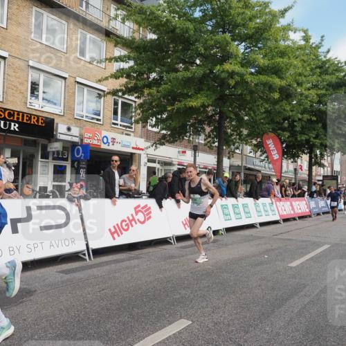 15.09.2024 - PSD Bank Halbmarathon Miley Keyser http://msf.ph/oto/7075879 15.09.2024 11:32:13 Ziel 698, 734, 804, 900, 902, 1030, 1121, 1131, 2473, 2685, 2688 meine-sportfotos.de