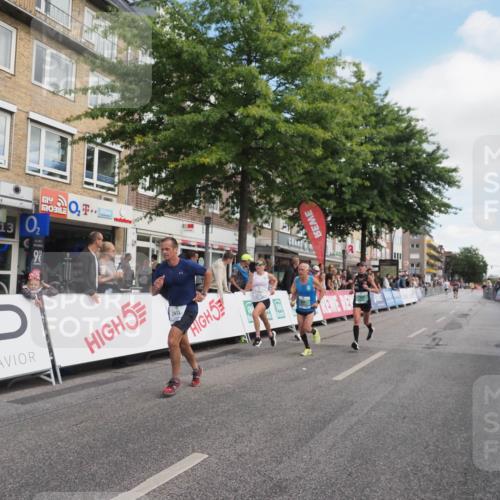 15.09.2024 - PSD Bank Halbmarathon Miley Keyser http://msf.ph/oto/7075929 15.09.2024 11:32:16 Ziel 698, 734, 804, 900, 902, 911, 1121, 1131, 2473, 2688 meine-sportfotos.de