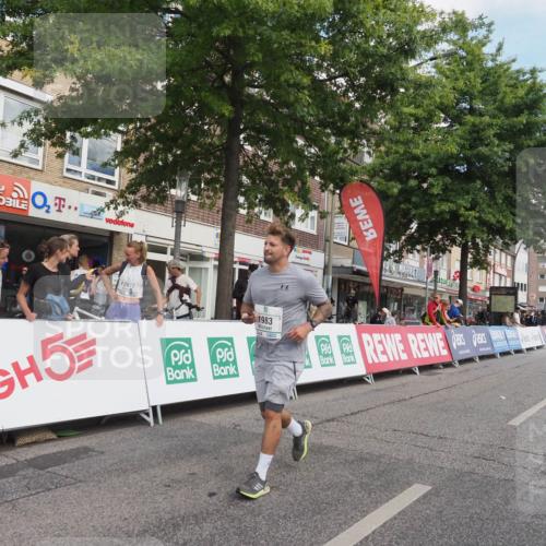 15.09.2024 - PSD Bank Halbmarathon Miley Keyser http://msf.ph/oto/7075931 15.09.2024 12:33:50 Ziel 1983, 2331, 3107, 3433, 3451 meine-sportfotos.de