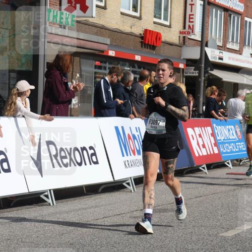 15.09.2024 - PSD Bank Halbmarathon Michael Strokosch http://msf.ph/oto/7075936 15.09.2024 12:16:29 Ziel 2342, 2453, 2911, 3061, 3082, 3097, 3233, 3465, 3474 meine-sportfotos.de