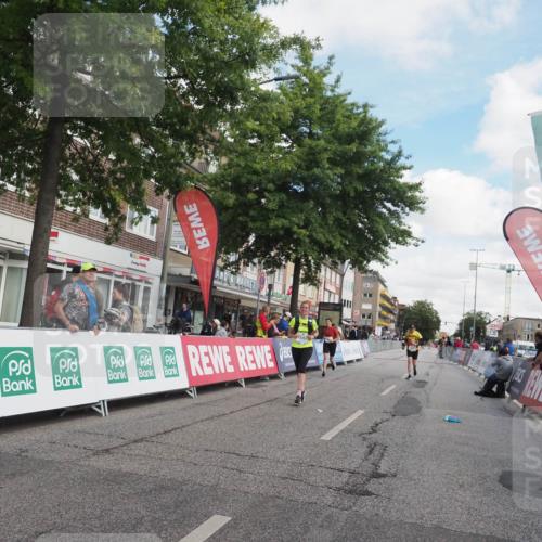 15.09.2024 - PSD Bank Halbmarathon Miley Keyser http://msf.ph/oto/7075948 15.09.2024 12:33:57 Ziel 1983, 2376, 3433, 3451 meine-sportfotos.de