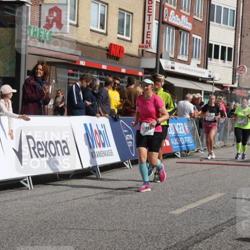 15.09.2024 - PSD Bank Halbmarathon Michael Strokosch http://msf.ph/oto/7075956 15.09.2024 12:16:31 Ziel 2342, 2396, 2453, 2911, 3061, 3082, 3097, 3233, 3474 meine-sportfotos.de