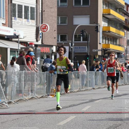 15.09.2024 - PSD Bank Halbmarathon Michael Strokosch http://msf.ph/oto/7075995 15.09.2024 11:08:04 Ziel 403, 408, 479, 483 meine-sportfotos.de