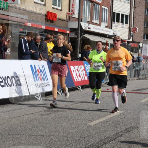 15.09.2024 - PSD Bank Halbmarathon Michael Strokosch http://msf.ph/oto/7075997 15.09.2024 12:16:33 Ziel 2342, 2396, 2911, 3061, 3082, 3097, 3233, 3474 meine-sportfotos.de