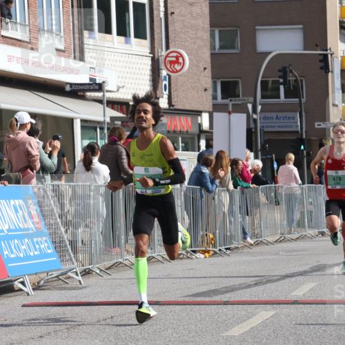15.09.2024 - PSD Bank Halbmarathon Michael Strokosch http://msf.ph/oto/7076010 15.09.2024 11:08:05 Ziel 403, 408, 479, 483 meine-sportfotos.de