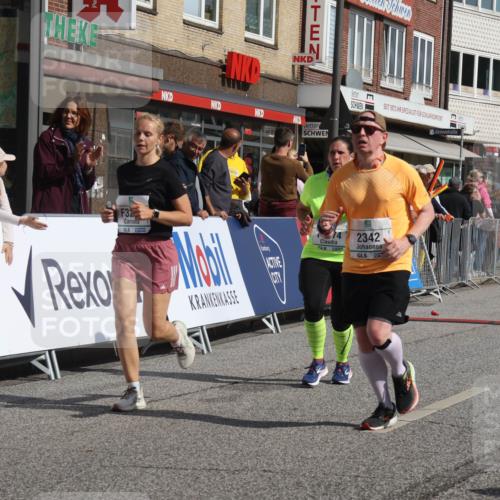 15.09.2024 - PSD Bank Halbmarathon Michael Strokosch http://msf.ph/oto/7076012 15.09.2024 12:16:34 Ziel 2342, 2396, 2911, 3097, 3140, 3233, 3474 meine-sportfotos.de