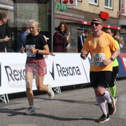 15.09.2024 - PSD Bank Halbmarathon Michael Strokosch http://msf.ph/oto/7076027 15.09.2024 12:16:35 Ziel 2342, 2396, 2911, 3097, 3140, 3233, 3474 meine-sportfotos.de