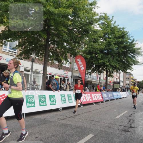 15.09.2024 - PSD Bank Halbmarathon Miley Keyser http://msf.ph/oto/7076030 15.09.2024 12:33:59 Ziel 1983, 2376, 3433, 3451 meine-sportfotos.de